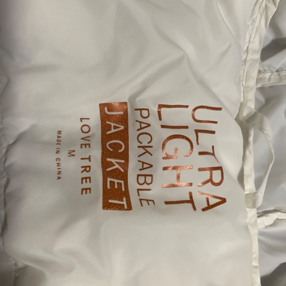 Packable winter jacket - Picture 2 of 7